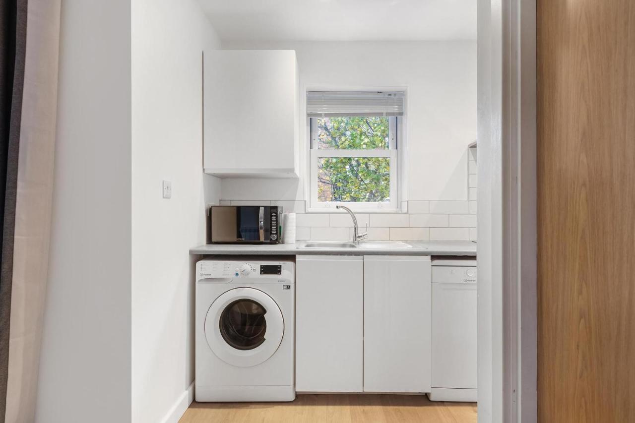 Prime Location Flats Apartment London Exterior photo